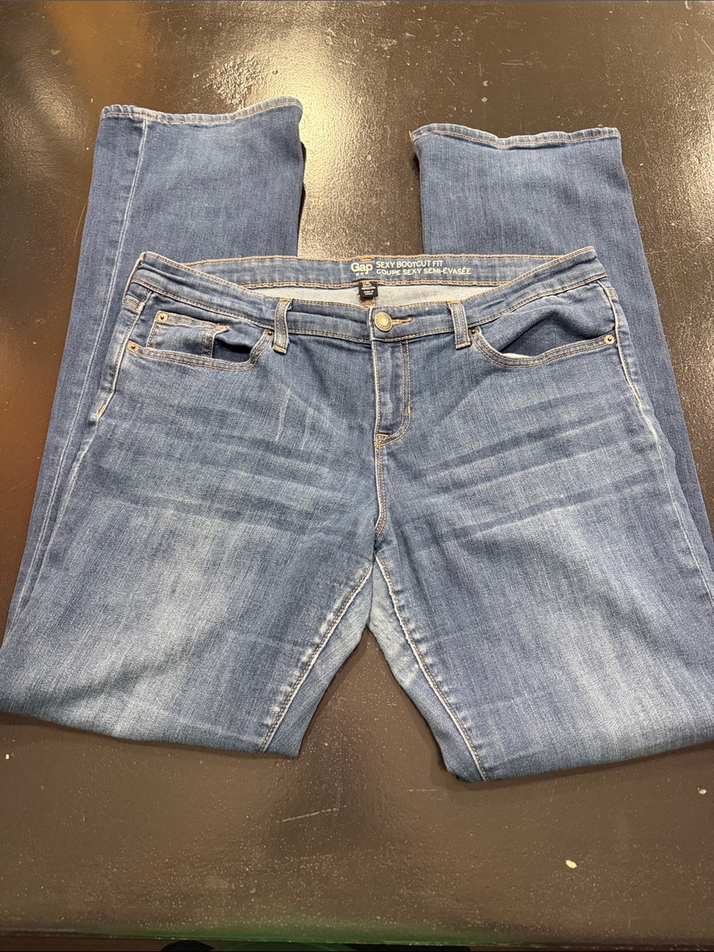 GAP Women's Bootcut Jeans - Medium Blue Wash Size 14/32